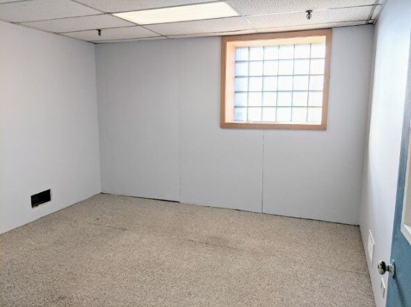 More Photos Of 535 Custer Ave, Evanston Office For Lease