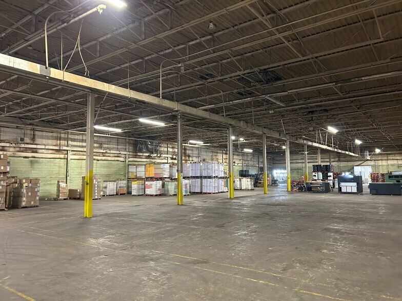 More Photos Of 247 Pattersonville Rd, Ringtown Industrial For Lease