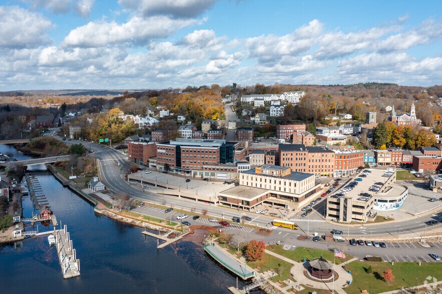 More Photos Of 101 Water St, Norwich Office For Sale
