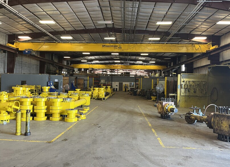 More Photos Of 3102 Main Street, Watford City Industrial For Sale