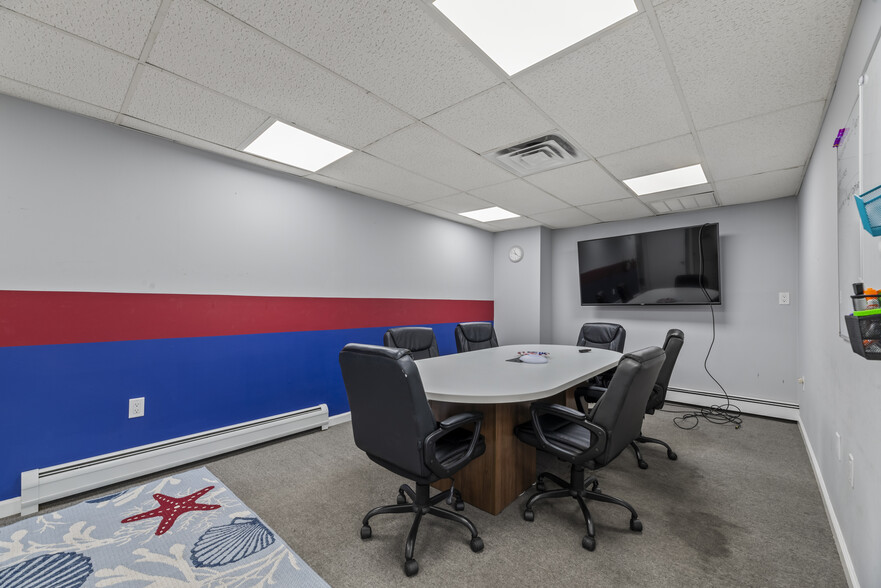 More Photos Of 9 Federal Rd, Monroe Township Warehouse For Sale