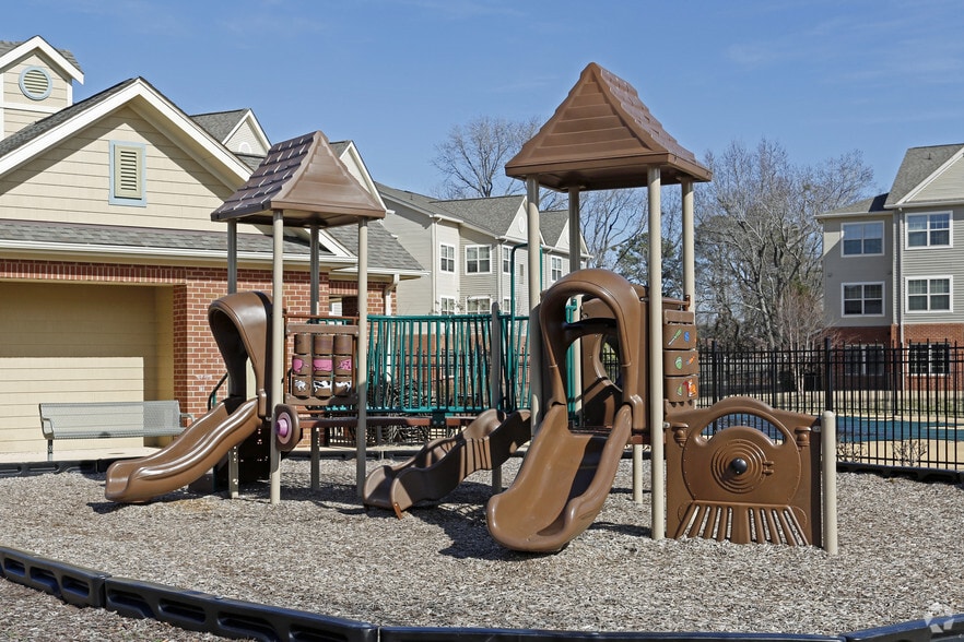 More Photos Of 1220 N King St, Hampton Apartments For Lease