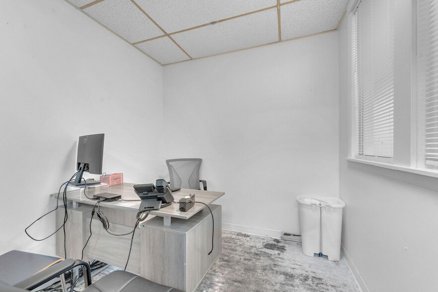 More Photos Of 309 Vine St, Camden Daycare Center For Sale