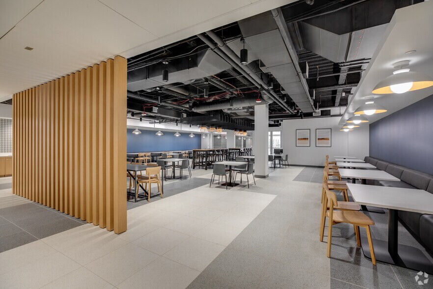 More Photos Of 20022 N 31st Ave, Phoenix Office For Lease