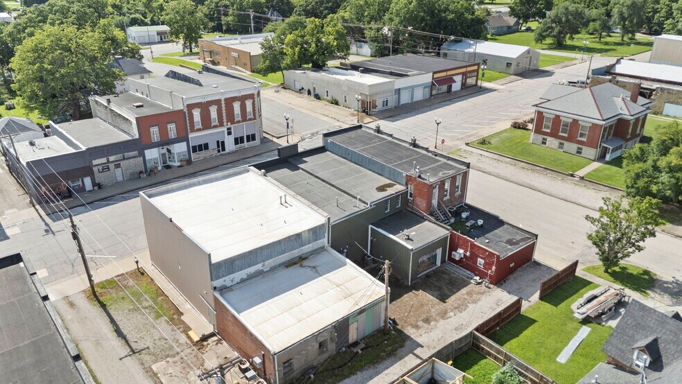 More Photos Of 116 N 3rd St, Burlington Apartments For Sale
