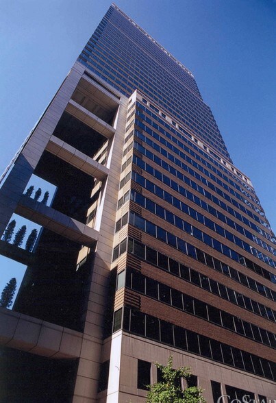 More Photos Of 120 W 45th St, New York Office For Lease