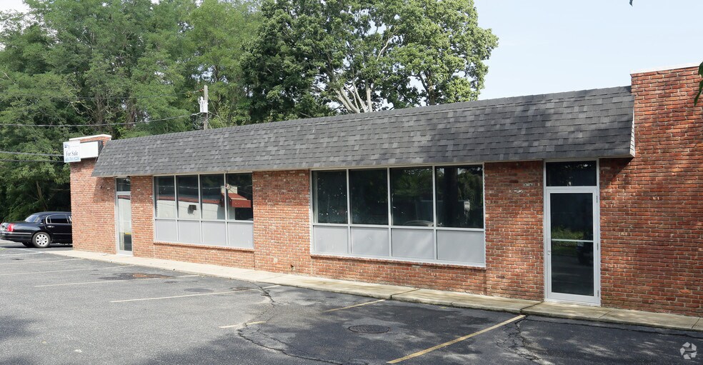 More Photos Of 1-3 Ivy Rd, Kings Park Medical For Lease