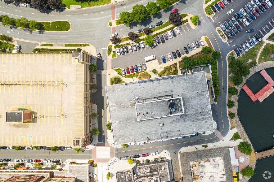 More Photos Of 9841 Washingtonian Blvd, Gaithersburg Office For Lease