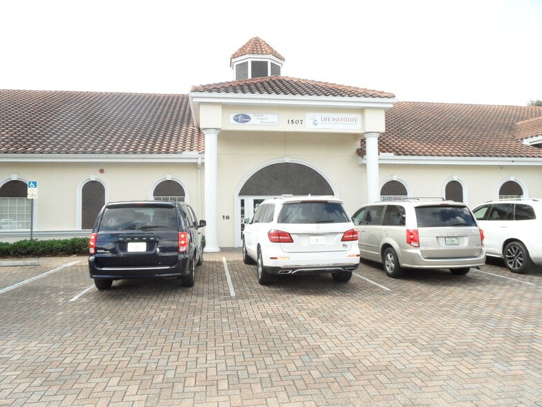 More Photos Of 1507 Park Center Dr, Orlando Office For Lease