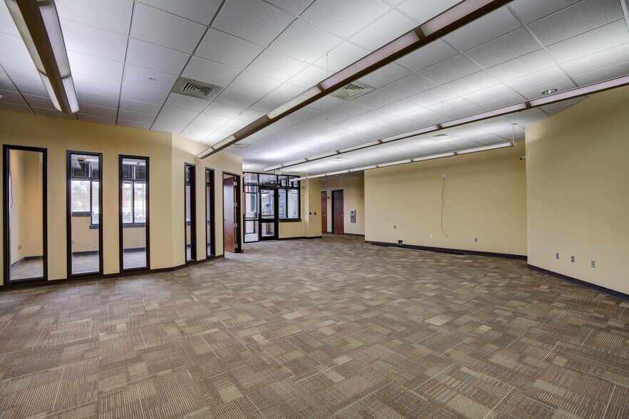 More Photos Of 9240 Explorer Dr, Colorado Springs Office For Lease