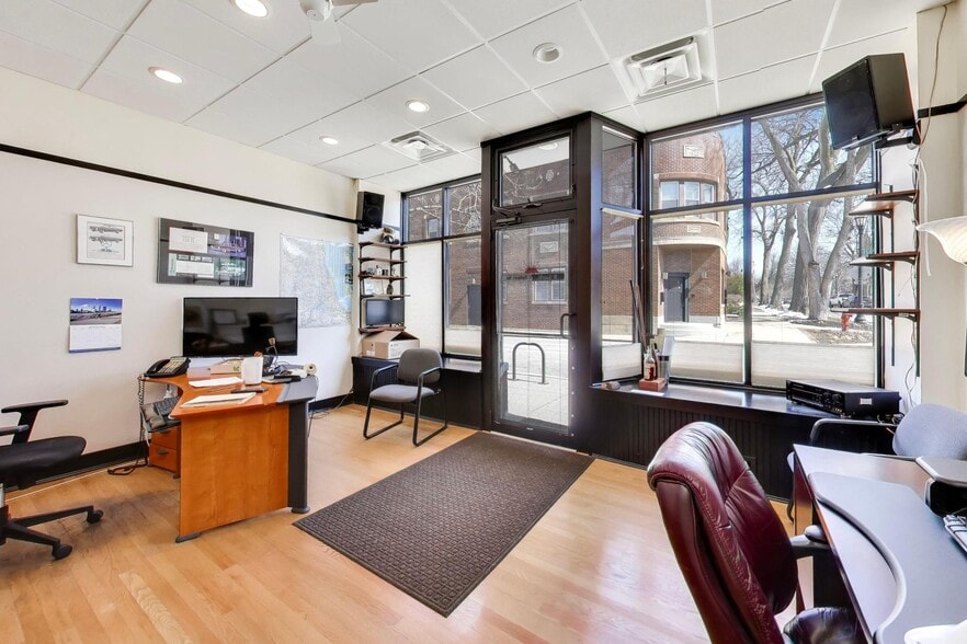 More Photos Of 1132 Florence Ave, Evanston Office Residential For Sale