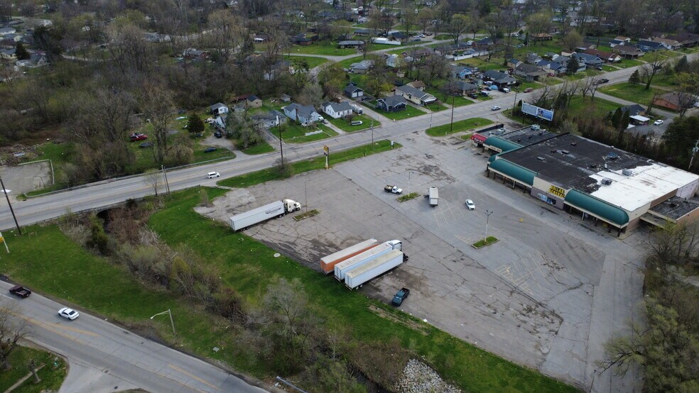 More Photos Of 1801 S Emerson Ave, Indianapolis Unknown For Lease