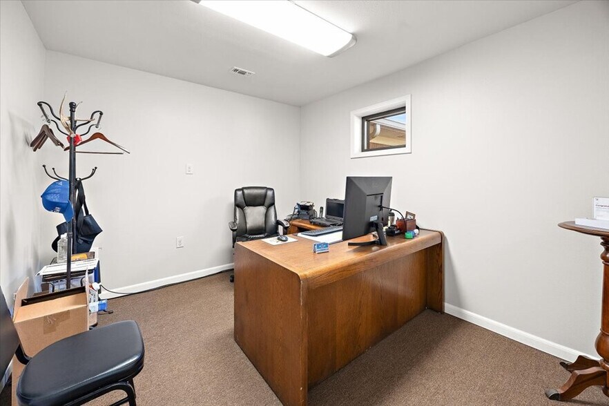 More Photos Of 100 E Borden St, Diboll Religious Facility For Sale