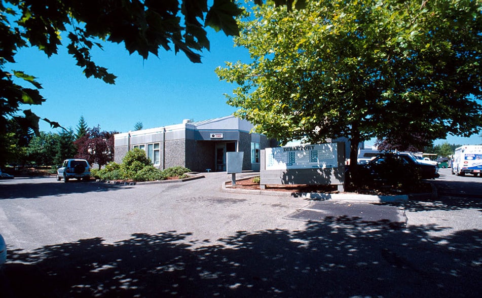 More Photos Of 1020 S 344th St, Federal Way Warehouse For Lease