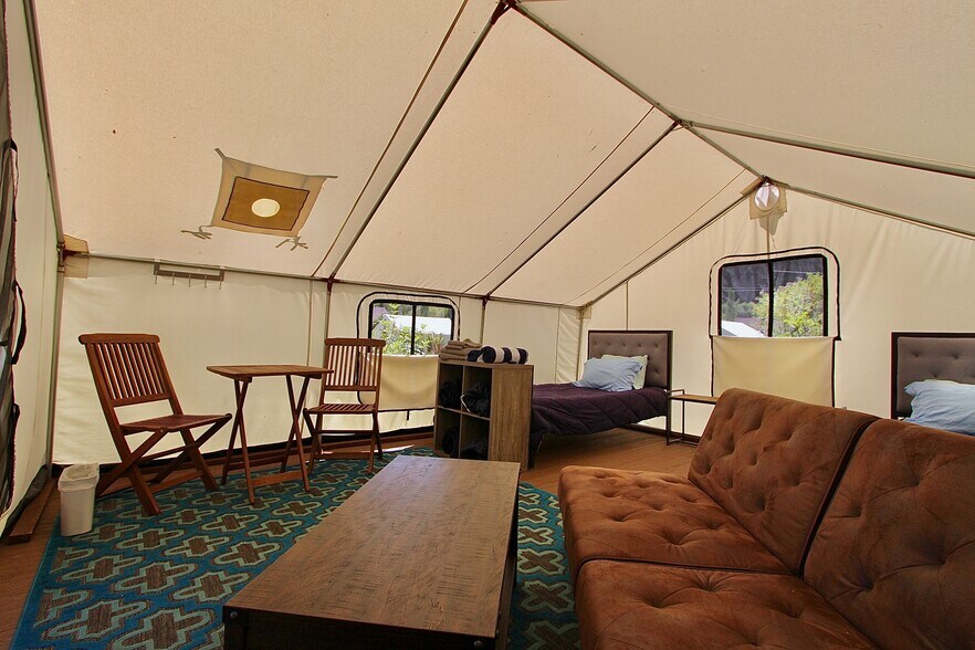 More Photos Of 16590 River Rd, Guerneville Hotel For Sale