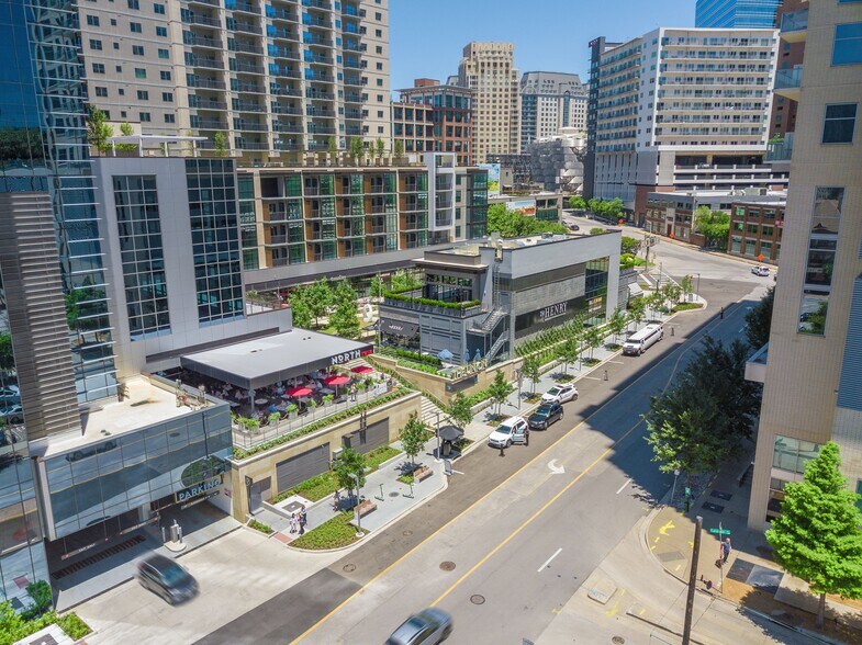 More Photos Of 2300 N Field St, Dallas Office For Lease