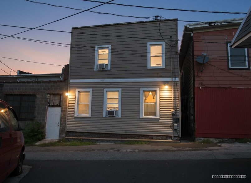 More Photos Of 5 New Main St, Haverstraw Storefront Retail Residential For Sale
