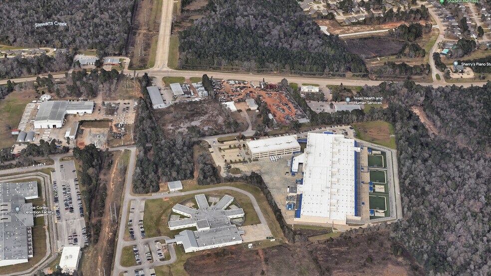 More Photos Of 606 N Loop 336 E, Conroe Auto Repair For Sale