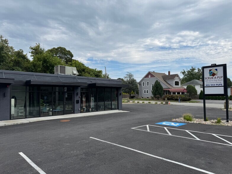 More Photos Of 3600 Post Rd, Warwick Coworking Space