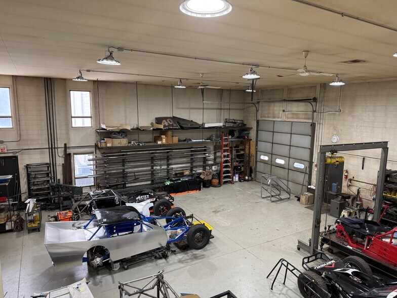 More Photos Of 91 Willenbrock Rd, Oxford Light Manufacturing For Lease