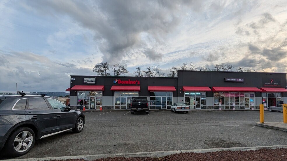 More Photos Of 755 W Washington St, Sequim General Retail For Lease