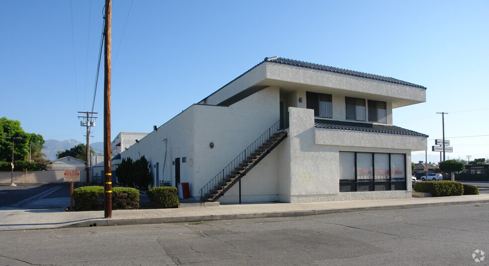 More Photos Of 633 S San Gabriel Blvd, San Gabriel General Retail For Lease