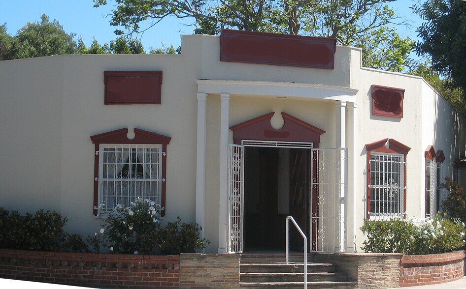 More Photos Of 5880 San Vicente Blvd, Los Angeles Office Residential For Lease