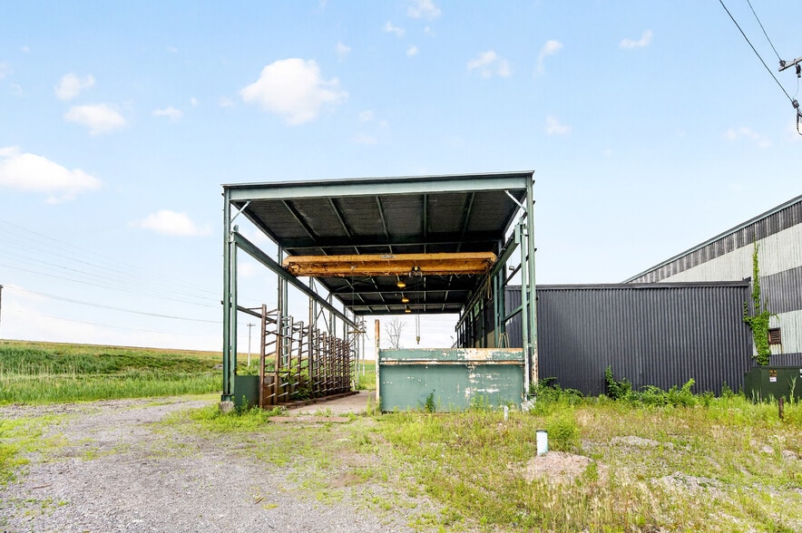More Photos Of 7 Hackett Dr, Tonawanda Industrial For Sale