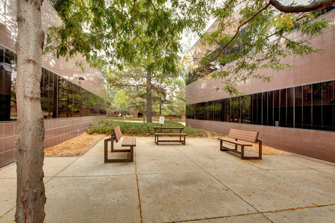 More Photos Of 2121 S Blackhawk St, Aurora Office For Lease