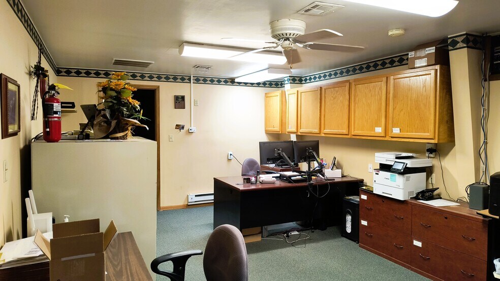 More Photos Of 853 KS-19 Hwy, Larned Warehouse For Sale