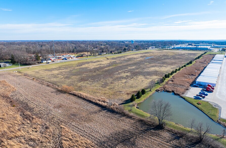 More Photos Of 9085 Peters Pike, Vandalia Distribution For Lease