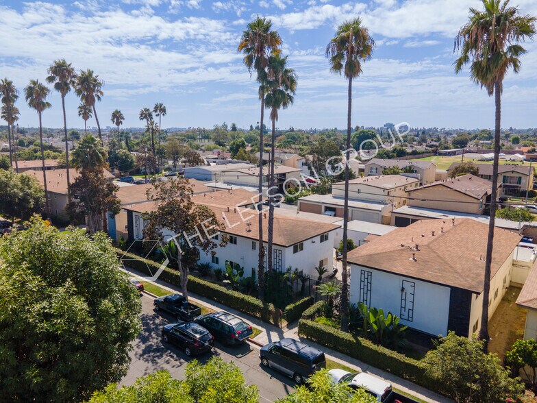 Primary Photo Of 527 N Anna Dr, Anaheim Apartments For Sale