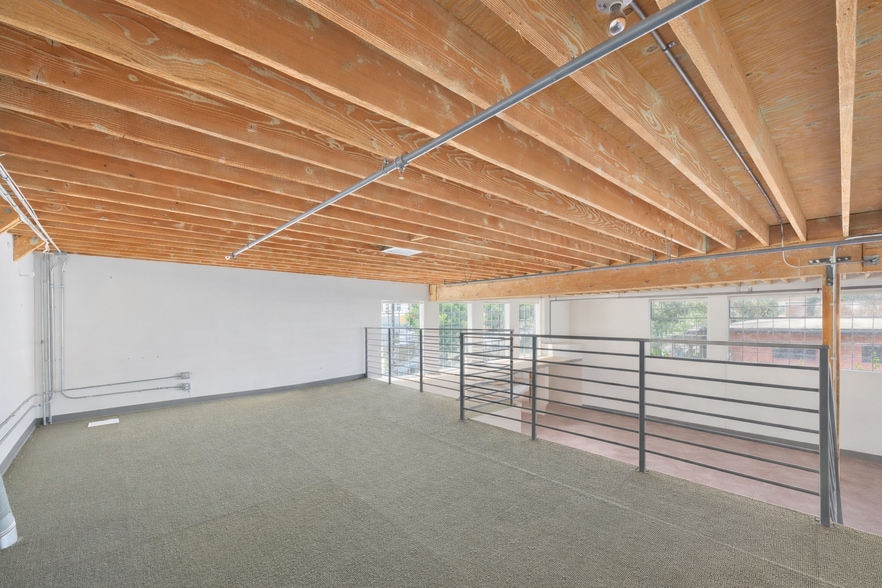 More Photos Of 11751 Mississippi, Los Angeles Office For Sale