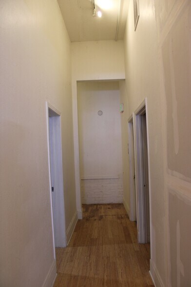More Photos Of 1807 Divisadero St, San Francisco Storefront Retail Office For Lease