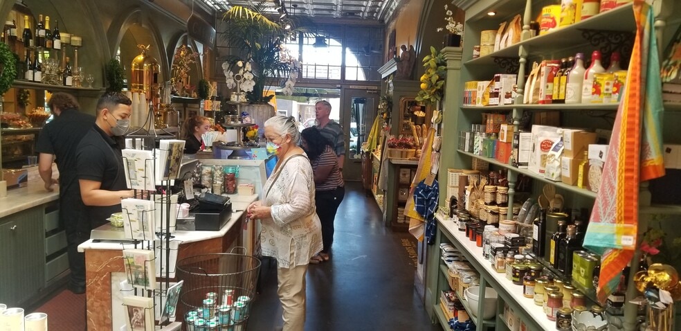 More Photos Of 2647-2649 Mission St, San Marino Restaurant For Sale