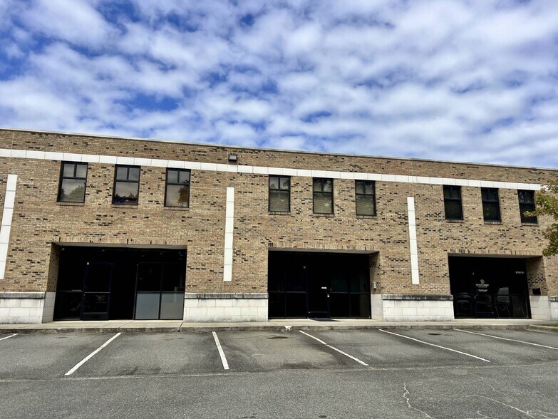 Primary Photo Of 1000 Van Buren Ave, Indian Trail Flex For Lease
