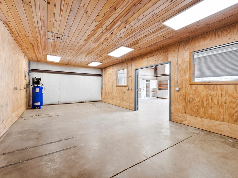 More Photos Of 82 Old Mars Hill Hwy, Weaverville Flex For Lease