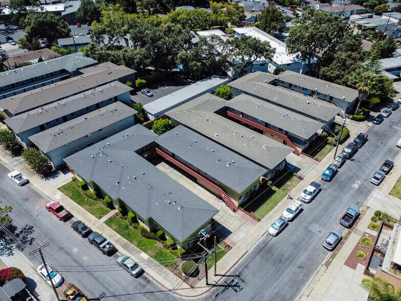 More Photos Of , Redwood City Multifamily For Sale