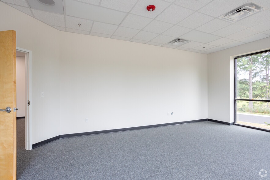 More Photos Of 2101 Garner Station Blvd, Raleigh Unknown For Lease