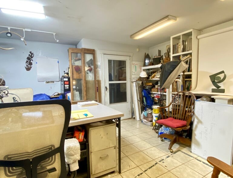 More Photos Of 315 31st St, Galveston Warehouse For Sale