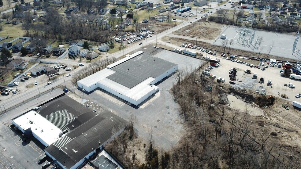 More Photos Of 845 Harrisburg Pike, Columbus Warehouse For Lease