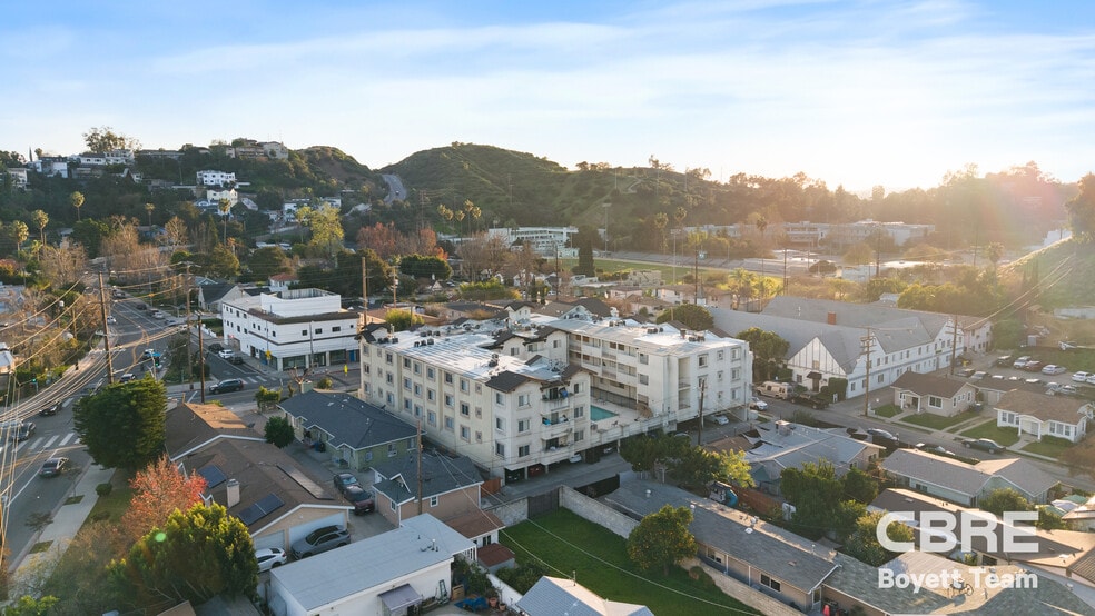 Primary Photo Of 1615 Yosemite Dr, Los Angeles Apartments For Sale