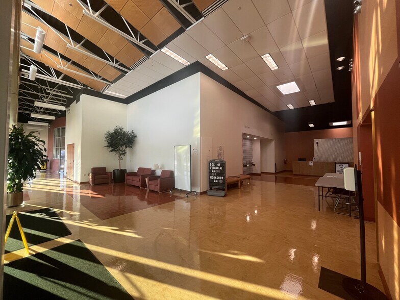 More Photos Of 2121-2161 Pennsylvania Ave, York Research And Development For Sale