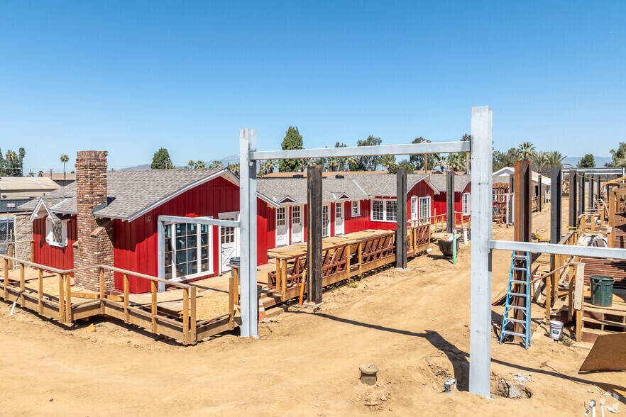 Primary Photo Of 1393 University Ave, Riverside General Retail For Lease