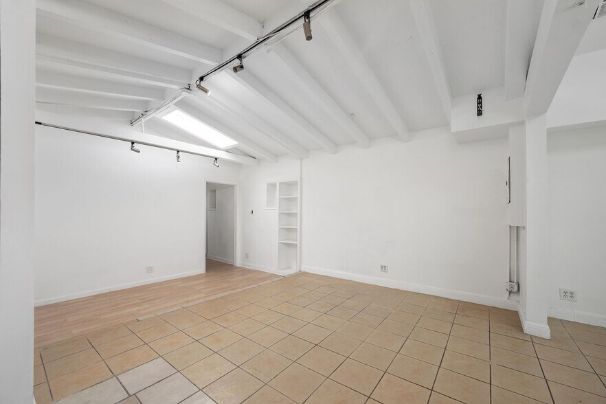 More Photos Of 3861 Jasmine Ave, Culver City Medical For Lease