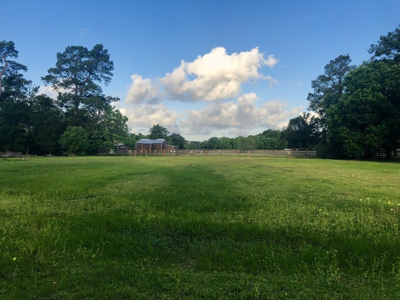 More Photos Of 3510 Fox Dr, Baytown Manufactured Housing Mobile Home Park For Sale