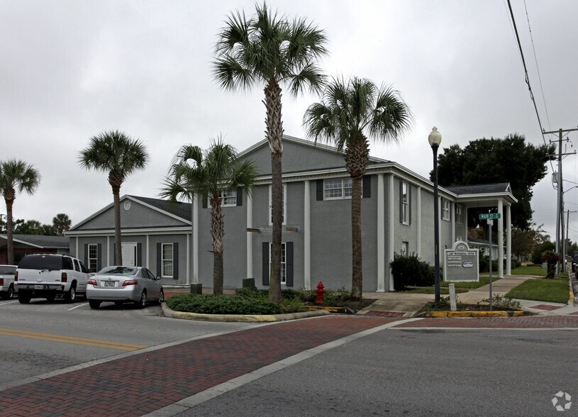 Primary Photo Of 131 W Main St, Tavares Office For Sale