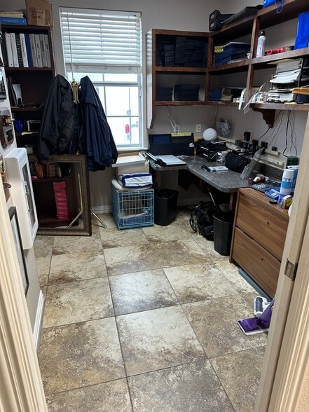 More Photos Of 2550 Legacy Point Dr, Arlington Medical For Sale