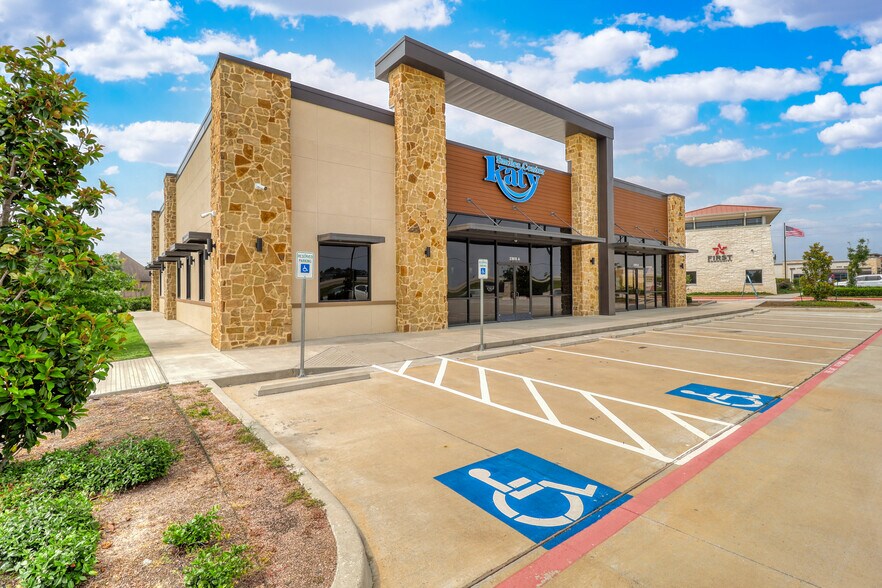 More Photos Of 23615 FM 1093 Rd, Richmond Storefront Retail Office For Lease