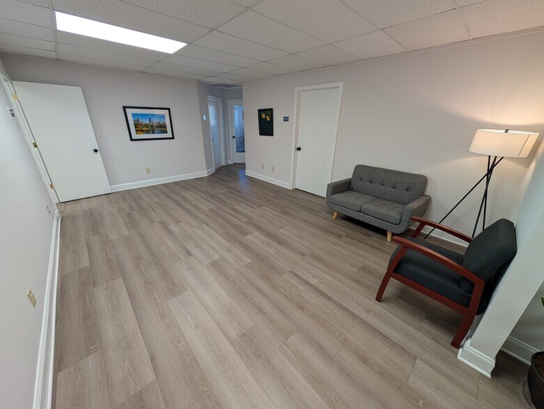 More Photos Of 1717 Legion Rd, Chapel Hill Coworking Space